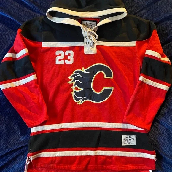 Calgary Flames Vintage Sweater - Picture 1 of 2
